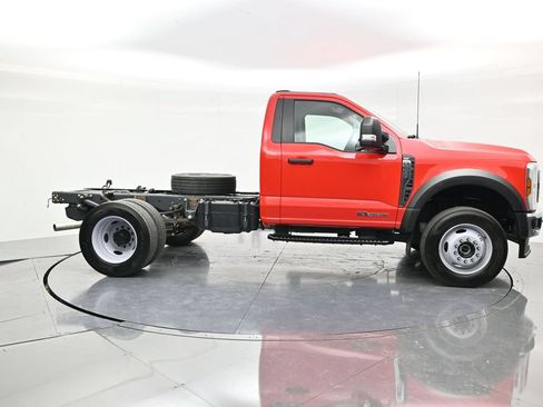 Used 2026 Ford F600 4x4 Regular Cab Super Duty w/ XLT Value Package image 4
