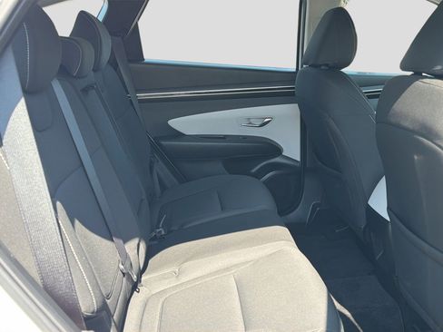 Used 2023 Hyundai Tucson SE AWD/4WD image 25