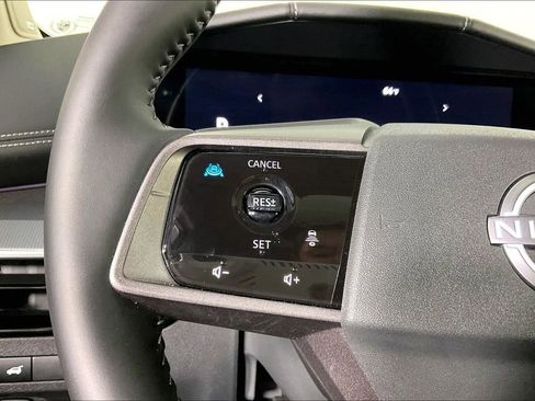 Certified 2025 Nissan Murano SL AWD/4WD image 26