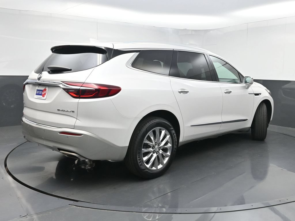 Used 2018 Buick Enclave Premium w/ Experience Buick Package FWD image 25