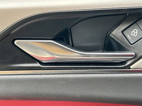 Used 2024 Jaguar F-PACE R-Dynamic S image 26