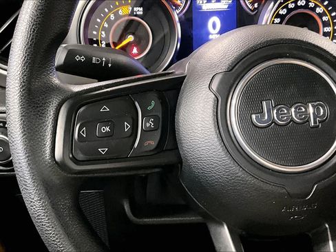 Used 2021 Jeep Wrangler Unlimited Sport AWD/4WD image 21
