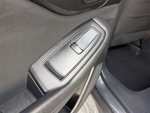 Used 2024 Subaru Outback Premium image 27