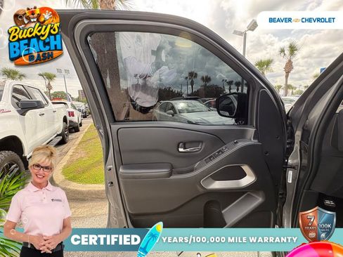 Used 2025 Nissan Frontier SV w/ SV Convenience Package RWD image 29