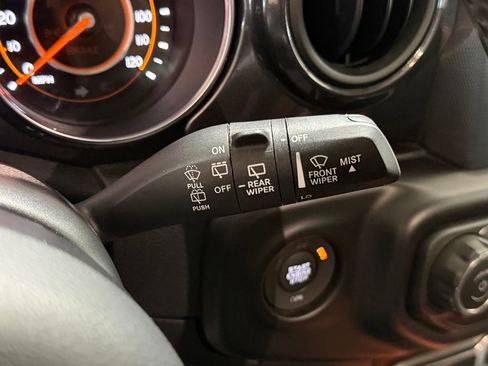 Used 2021 Jeep Wrangler Unlimited Sport AWD/4WD image 21