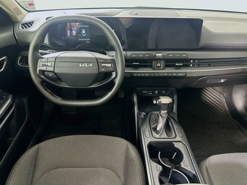 Used 2025 Kia K4 FWD image 17