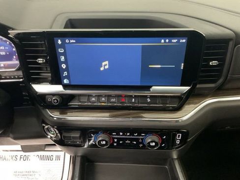 Certified 2024 Chevrolet Silverado 1500 LT Trail Boss w/ Convenience Package II AWD/4WD image 17