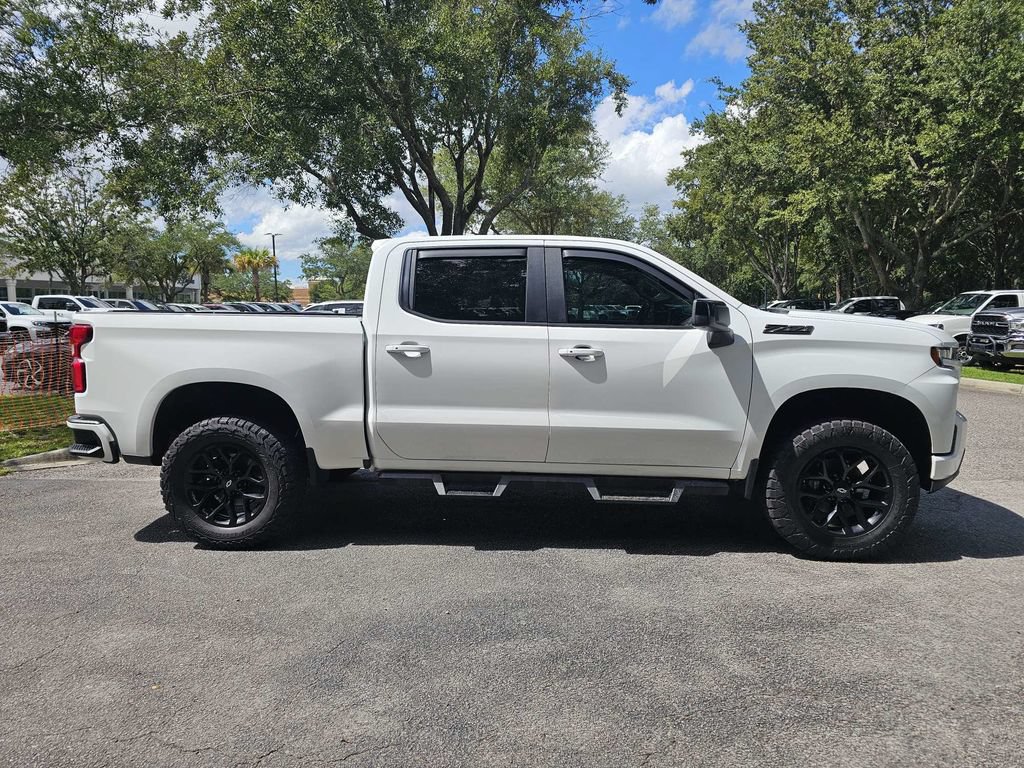Used 2019 Chevrolet Silverado 1500 RST AWD/4WD image 3