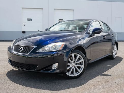 Used 2007 Lexus IS 250 AWD image 1
