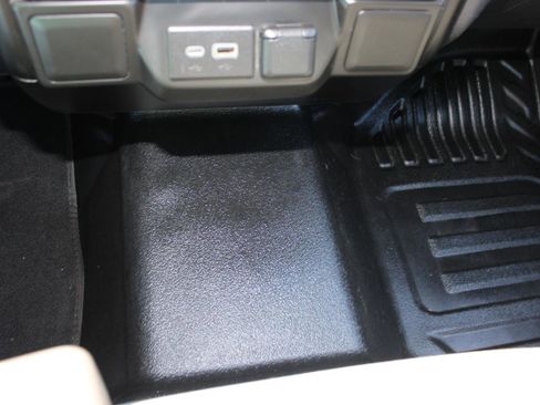 Used 2021 Chevrolet Silverado 1500 W/T w/ WT Fleet Convenience Package RWD image 5