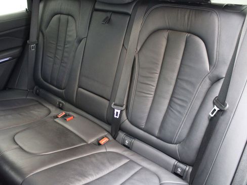 Used 2019 BMW X5 xDrive40i w/ Convenience Package AWD/4WD image 20