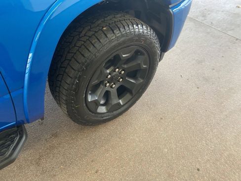 New 2026 RAM 1500 4x4 Crew Cab image 26