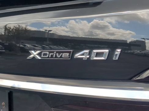 Used 2024 BMW X7 xDrive40i w/ M Sport Package AWD/4WD image 14