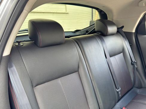 Used 2014 Nissan Juke SL AWD/4WD image 35