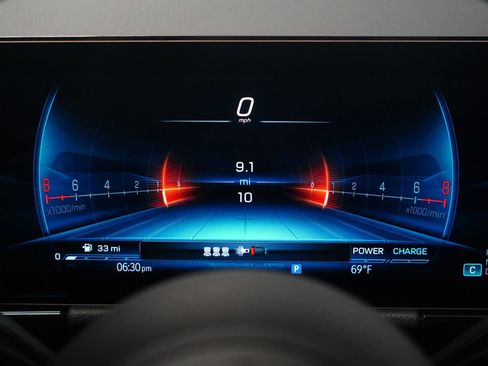 New 2026 Mercedes-Benz GLA 35 AMG 4MATIC image 23