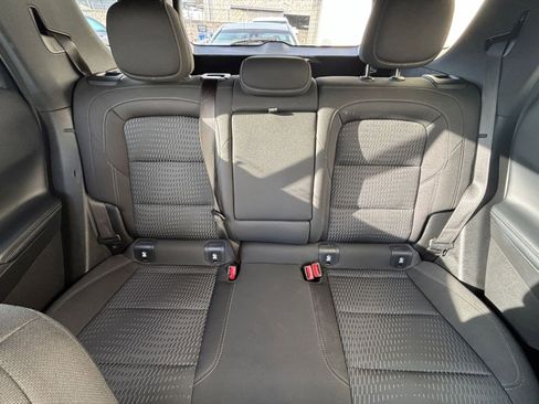 Used 2025 Chevrolet Equinox LT image 38