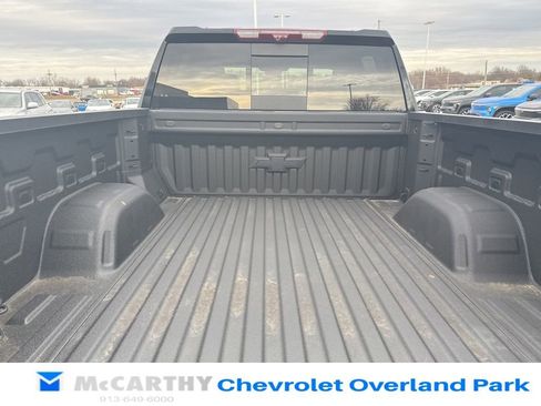Used 2026 Chevrolet Silverado 1500 High Country w/ Midnight Edition AWD/4WD image 12