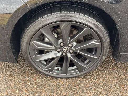 Used 2024 Toyota Corolla SE image 8