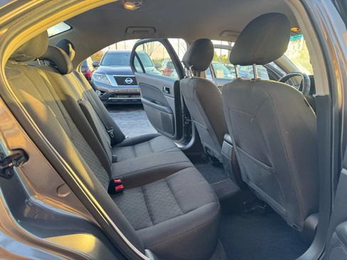 Used 2012 Ford Fusion SE FWD image 11