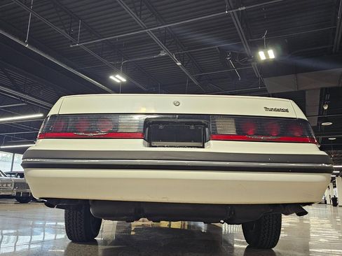 Used 1988 Ford Thunderbird image 33