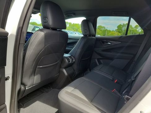 Used 2024 Chevrolet Blazer EV LT AWD/4WD image 15