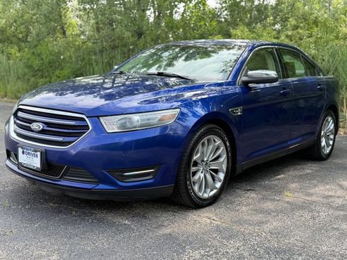 Used 2013 Ford Taurus Limited FWD image 4