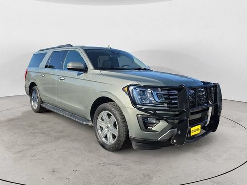 Used 2019 Ford Expedition Max XLT w/ Equipment Group 202A AWD/4WD image 3