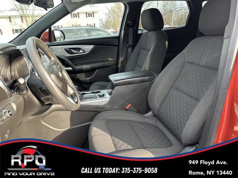 Used 2021 Chevrolet Blazer LT w/ LPO, Black Accent Package image 11