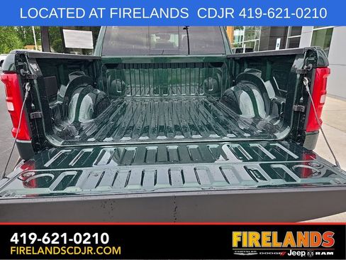 New 2026 RAM 1500 4x4 Crew Cab image 29