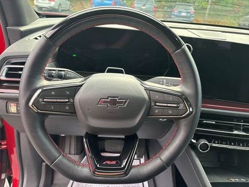 Used 2024 Chevrolet Traverse RS w/ LPO, Floor Liner Package image 29