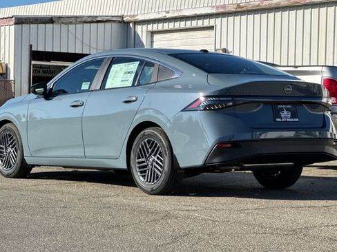 New 2026 Nissan Sentra SV image 6