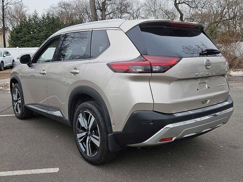 Used 2022 Nissan Rogue Platinum w/ Head-Up Display Package image 22