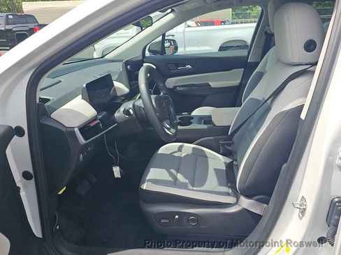 Used 2024 Honda Prologue EX image 20