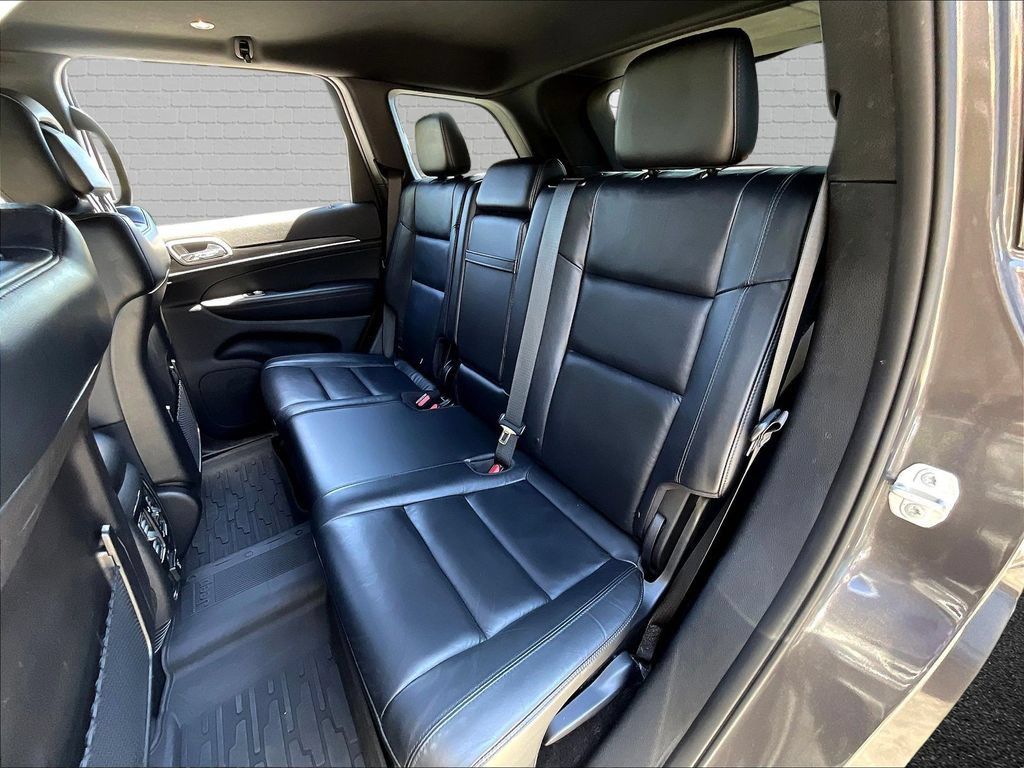 Used 2021 Jeep Grand Cherokee Limited AWD/4WD image 18