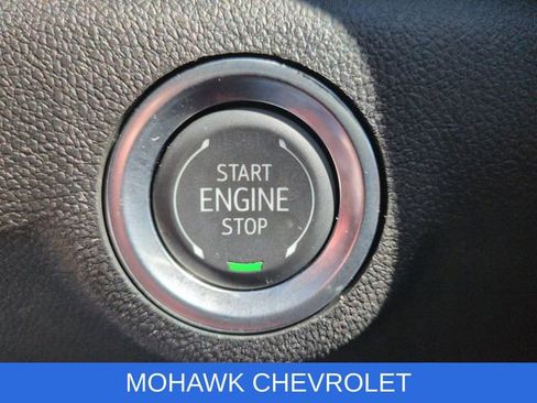 Used 2025 GMC Terrain Elevation AWD/4WD image 18