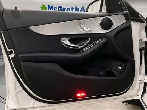 Used 2019 Mercedes-Benz C 300 4MATIC Sedan image 23