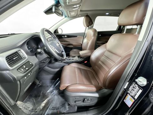 Used 2020 Kia Sorento SX image 22