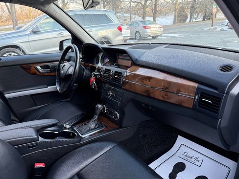 Used 2012 Mercedes-Benz GLK 350 GLK 350 4MATIC AWD 4dr SUV image 18