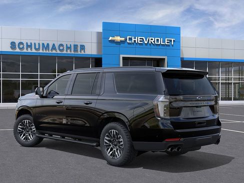 New 2026 Chevrolet Suburban Z71 AWD/4WD image 3