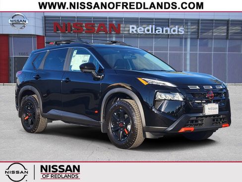 New 2026 Nissan Rogue SV AWD/4WD image 1