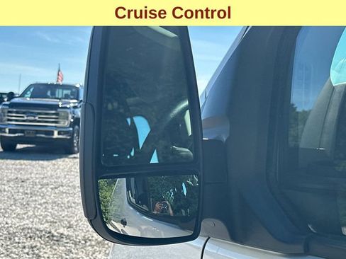 Used 2025 Ford Transit 250 Low Roof w/ Exterior Upgrade Package RWD image 9