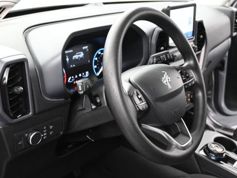 Used 2021 Ford Bronco Sport AWD/4WD image 12