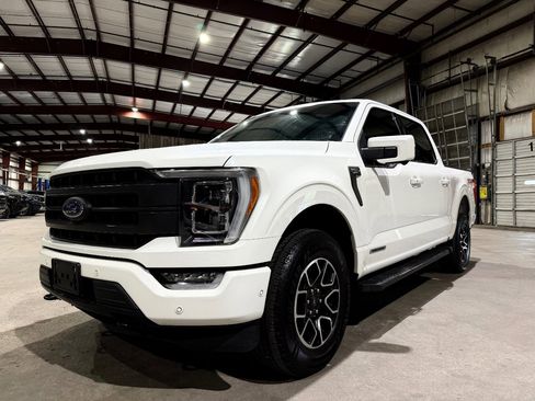 Used 2022 Ford F150 Lariat w/ Equipment Group 502A High AWD/4WD image 9