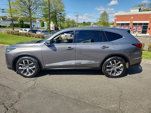 Certified 2024 Acura MDX SH-AWD w/ Technology Package image 8