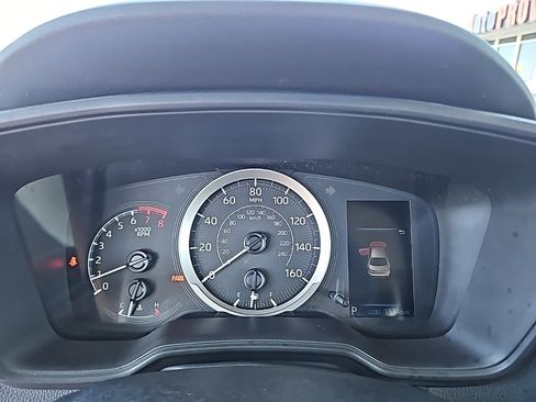 Used 2022 Toyota Corolla LE image 22