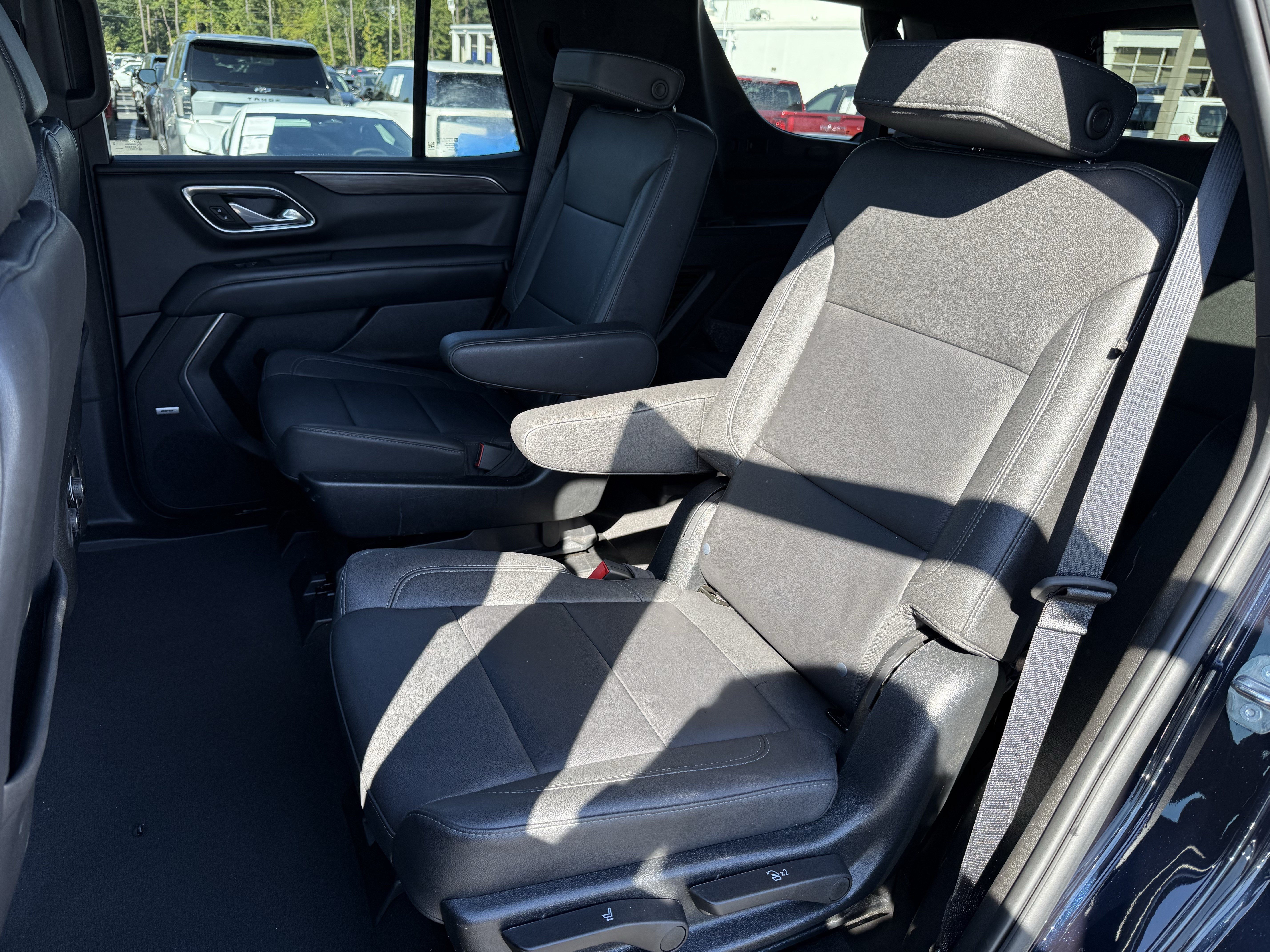 Used 2023 Chevrolet Tahoe LT RWD image 36