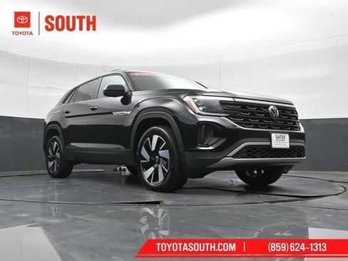 Used 2026 Volkswagen Atlas Cross Sport SE AWD/4WD image 42