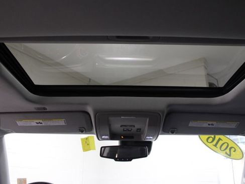 Used 2016 GMC Sierra 1500 Denali image 3