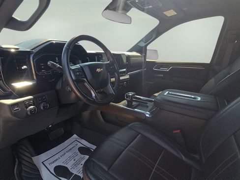 Used 2022 Chevrolet Silverado 1500 High Country w/ Z71 Off-Road Package image 29