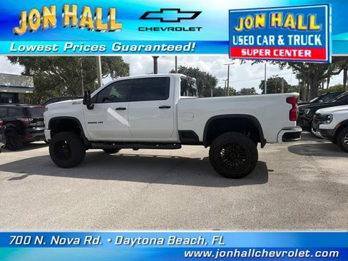 Used 2022 Chevrolet Silverado 2500 LTZ w/ LTZ Plus Package AWD/4WD image 5